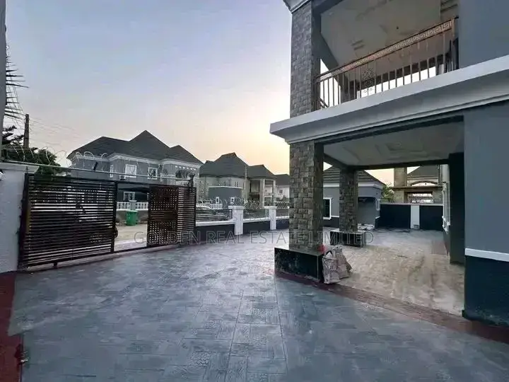 4bdrm Duplex in Apo Resettlement for sale