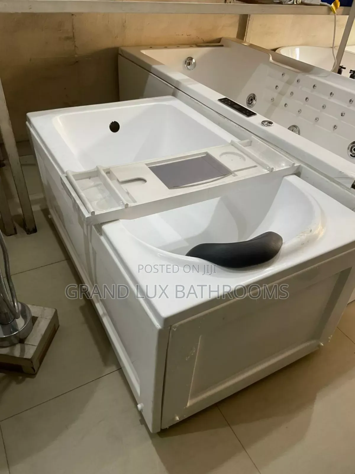 Children Modern Freestanding Acrylic Soaking Bathtub With Bath Tray