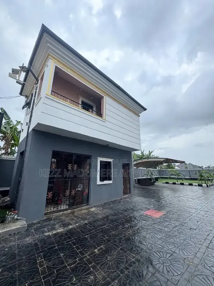 5bdrm Duplex in Gated Estate Off Nta, Obio-Akpor for sale