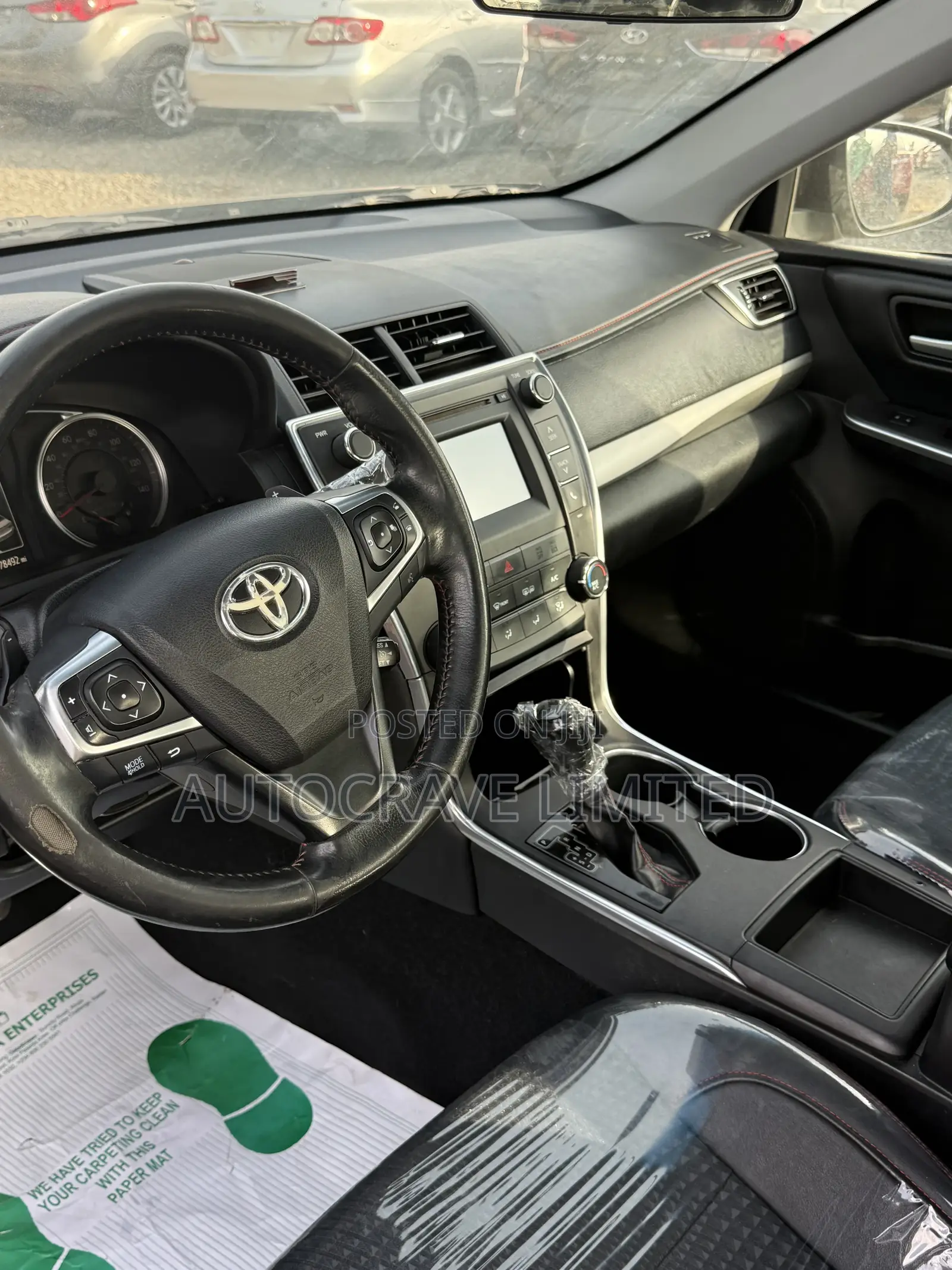 Toyota Camry SE 4dr Sedan (2.5L 4cyl 6A) 2016 Silver