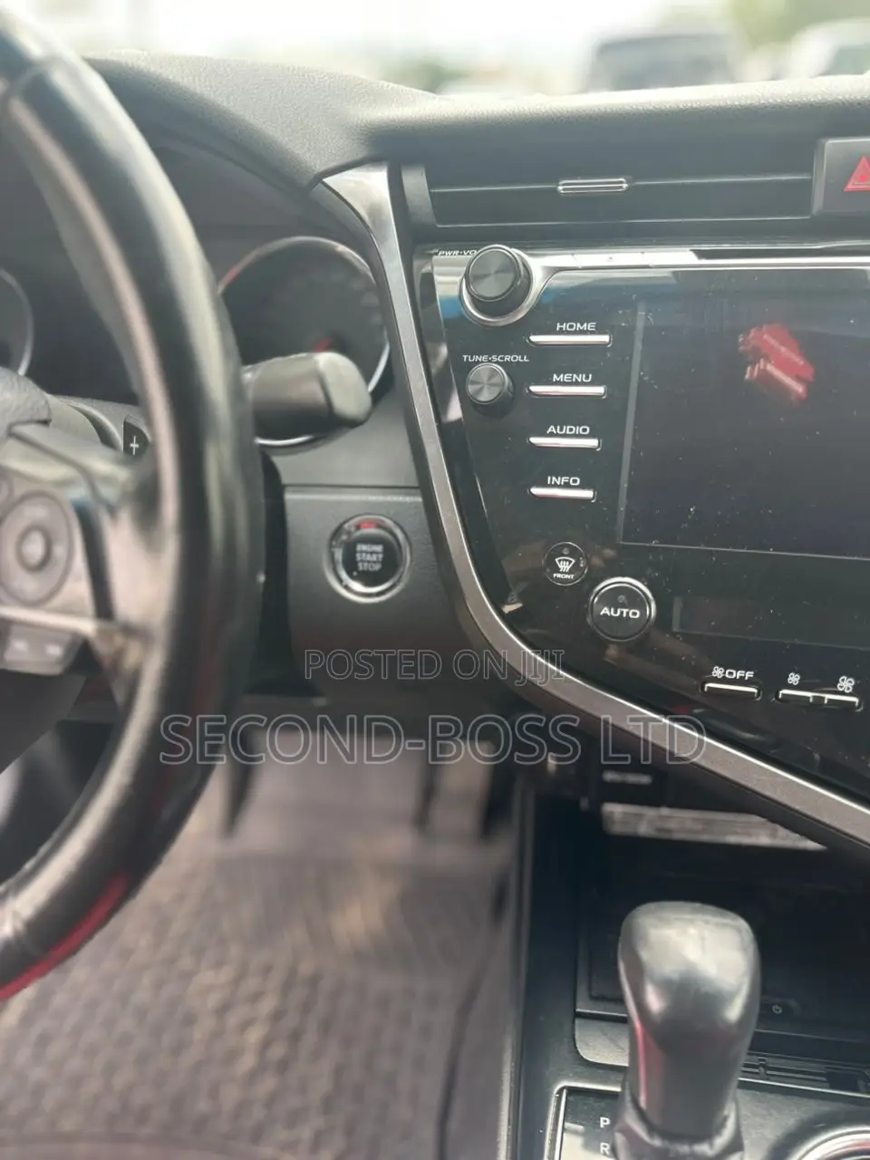 Toyota Camry XSE FWD 2020 White