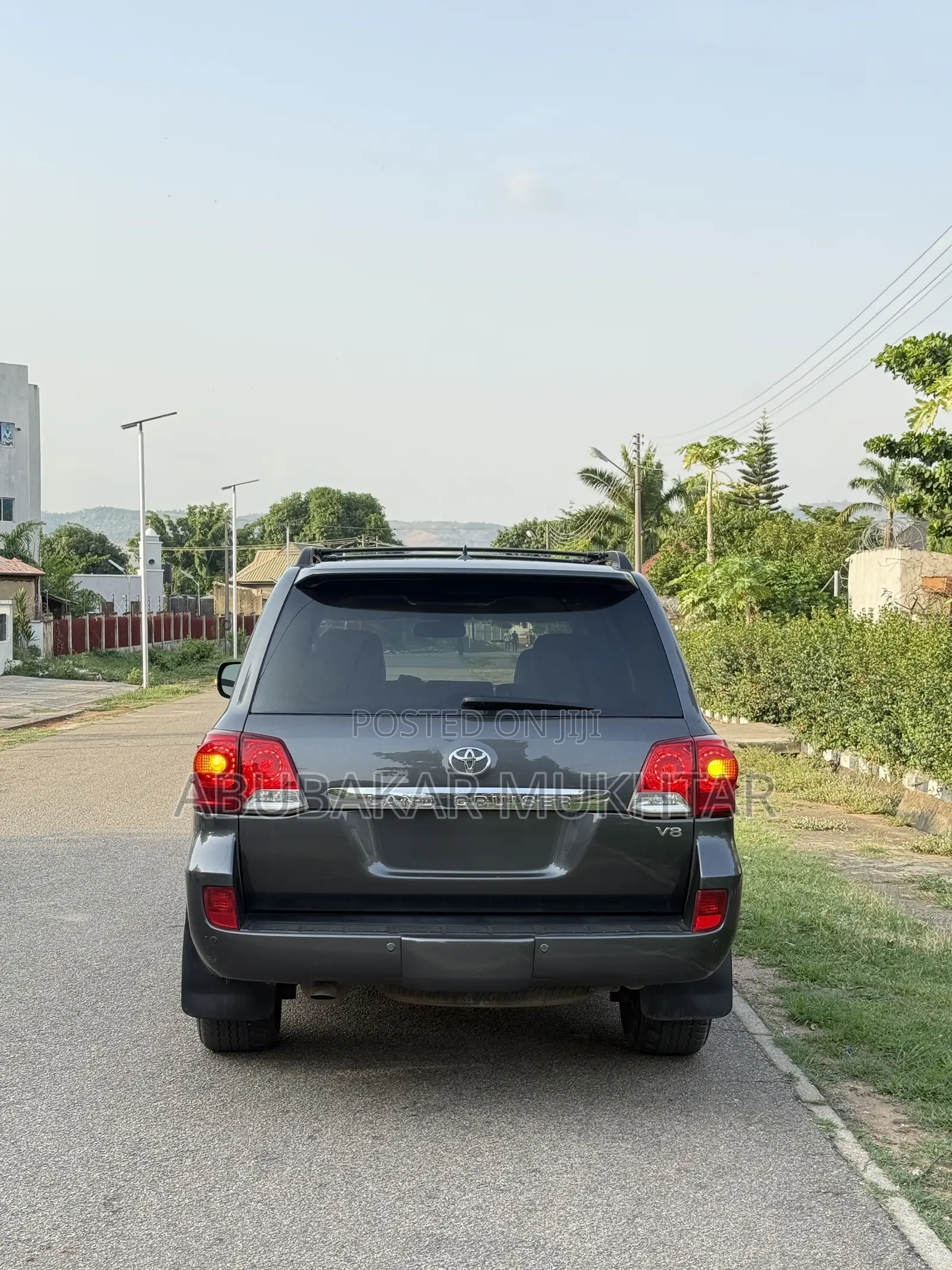 Toyota Land Cruiser 4.6 V8 VX-R 2013 Gray