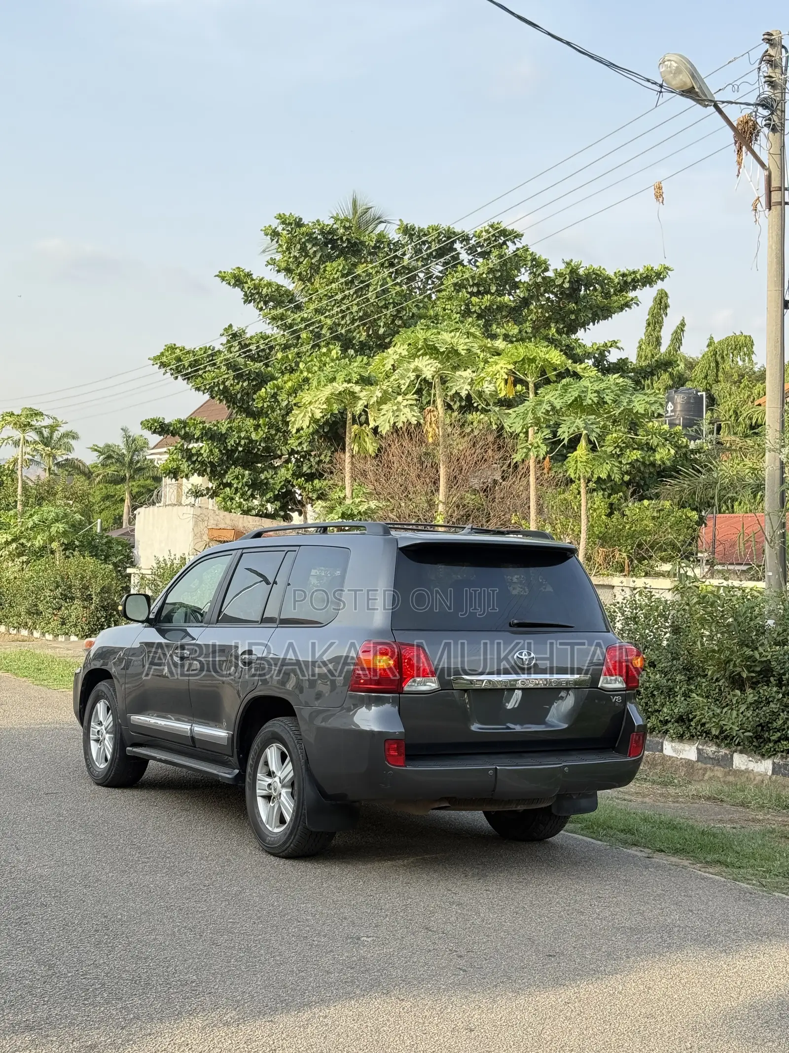 Toyota Land Cruiser 4.6 V8 VX-R 2013 Gray