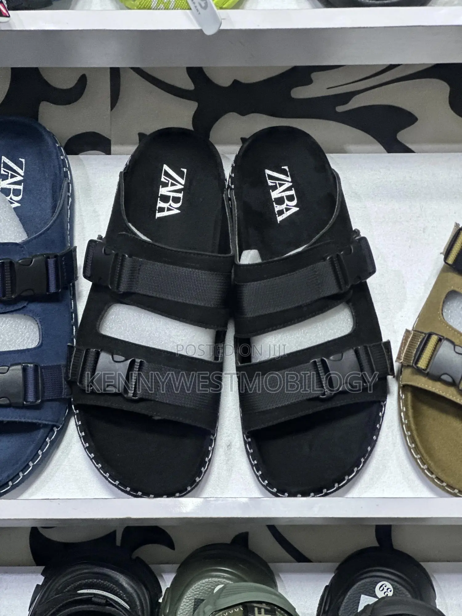 Zara Palms
