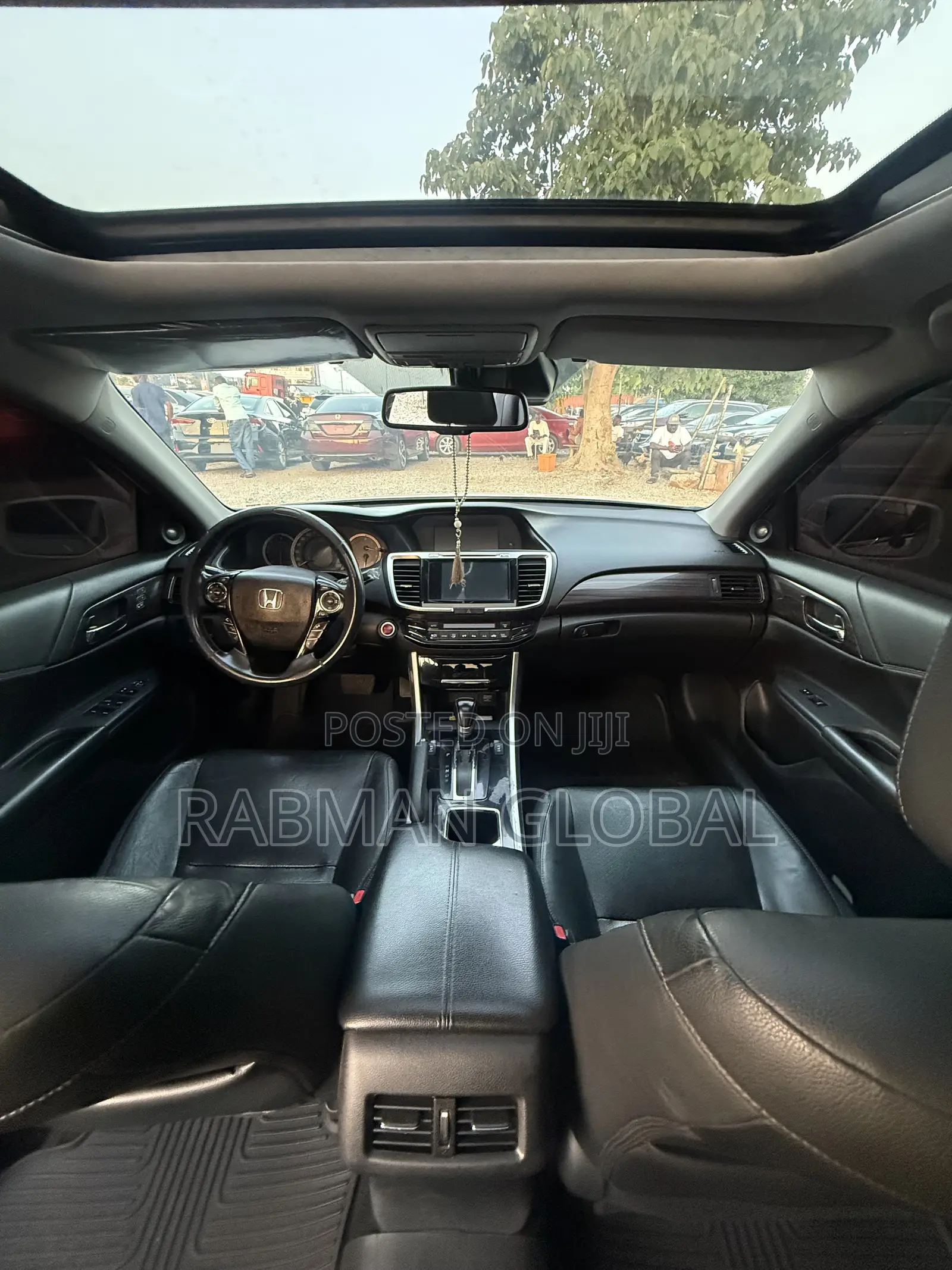 Honda Accord Touring 4dr Sedan FWD (3.5L 6cyl 6A) 2016 White