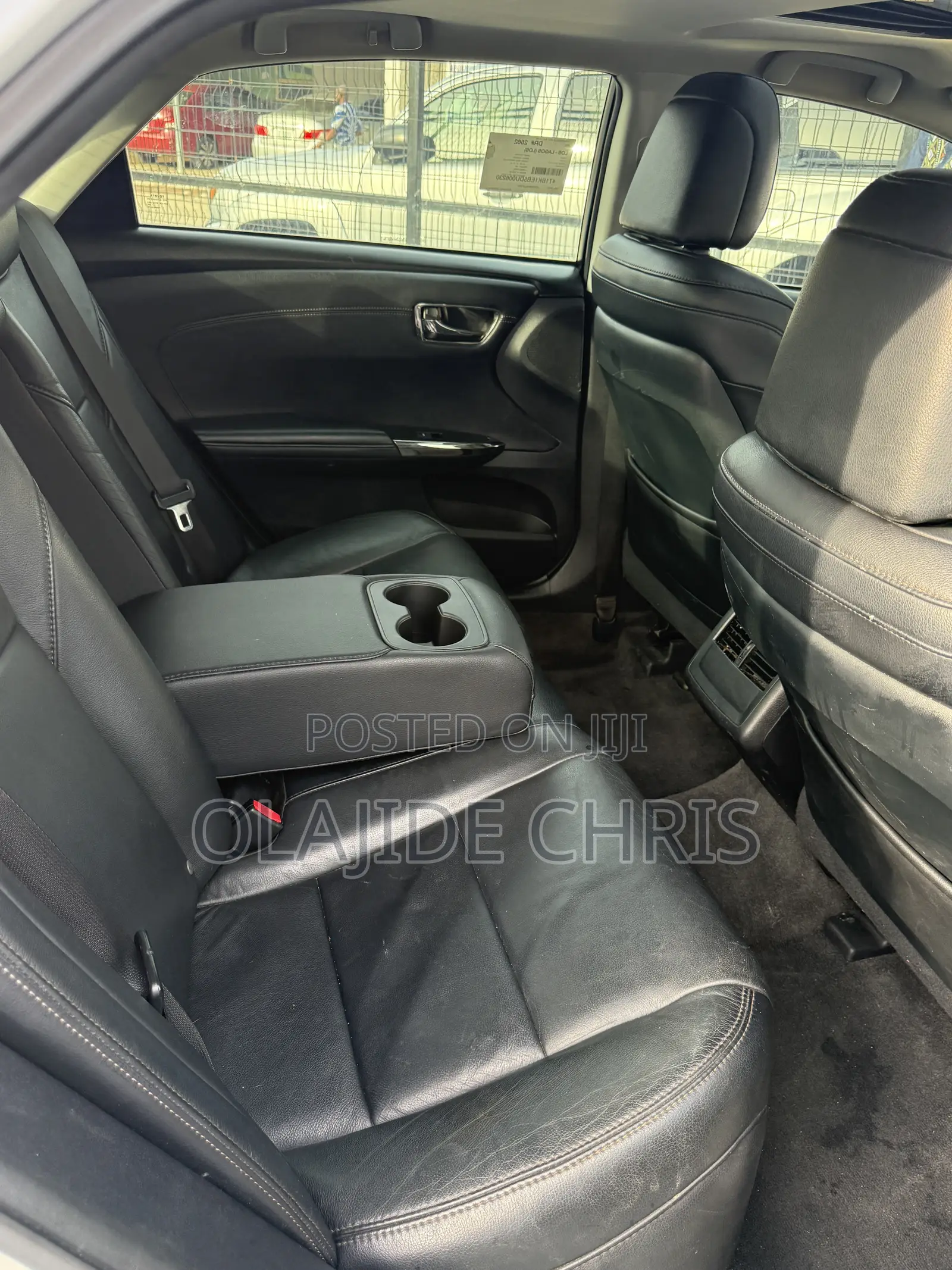 Toyota Avalon XLE Premium Sedan FWD (3.5L 6cyl 6A) 2013 White