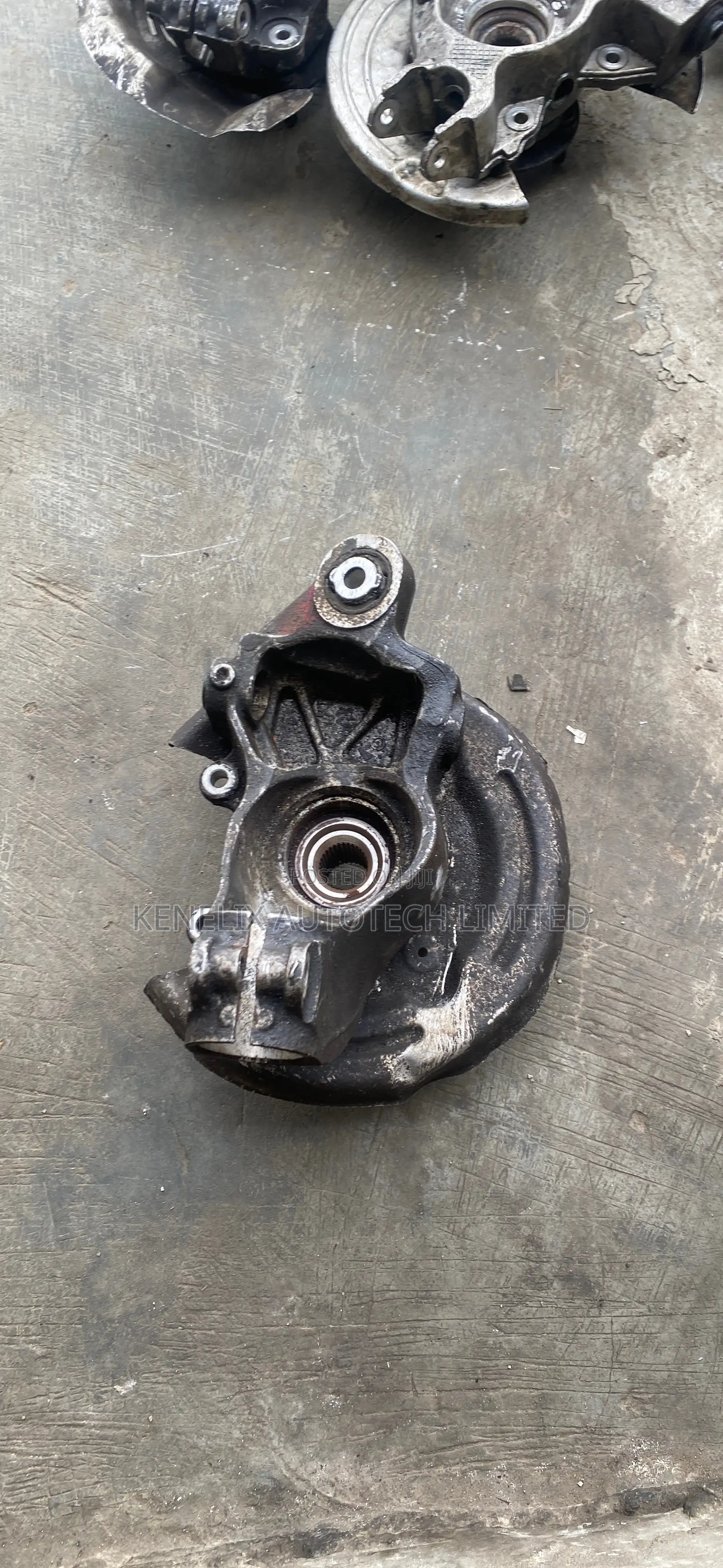 Rear Hub Range Rover Evoque 2013,2014
