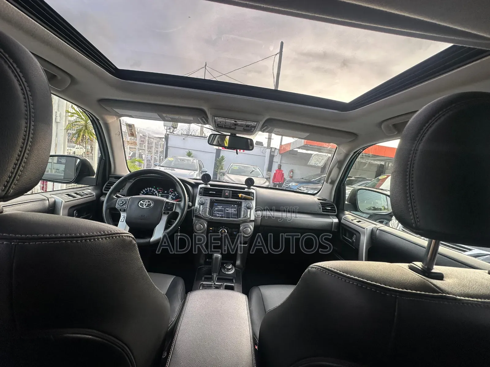 Toyota 4-Runner SR5 4x4 2019 Black