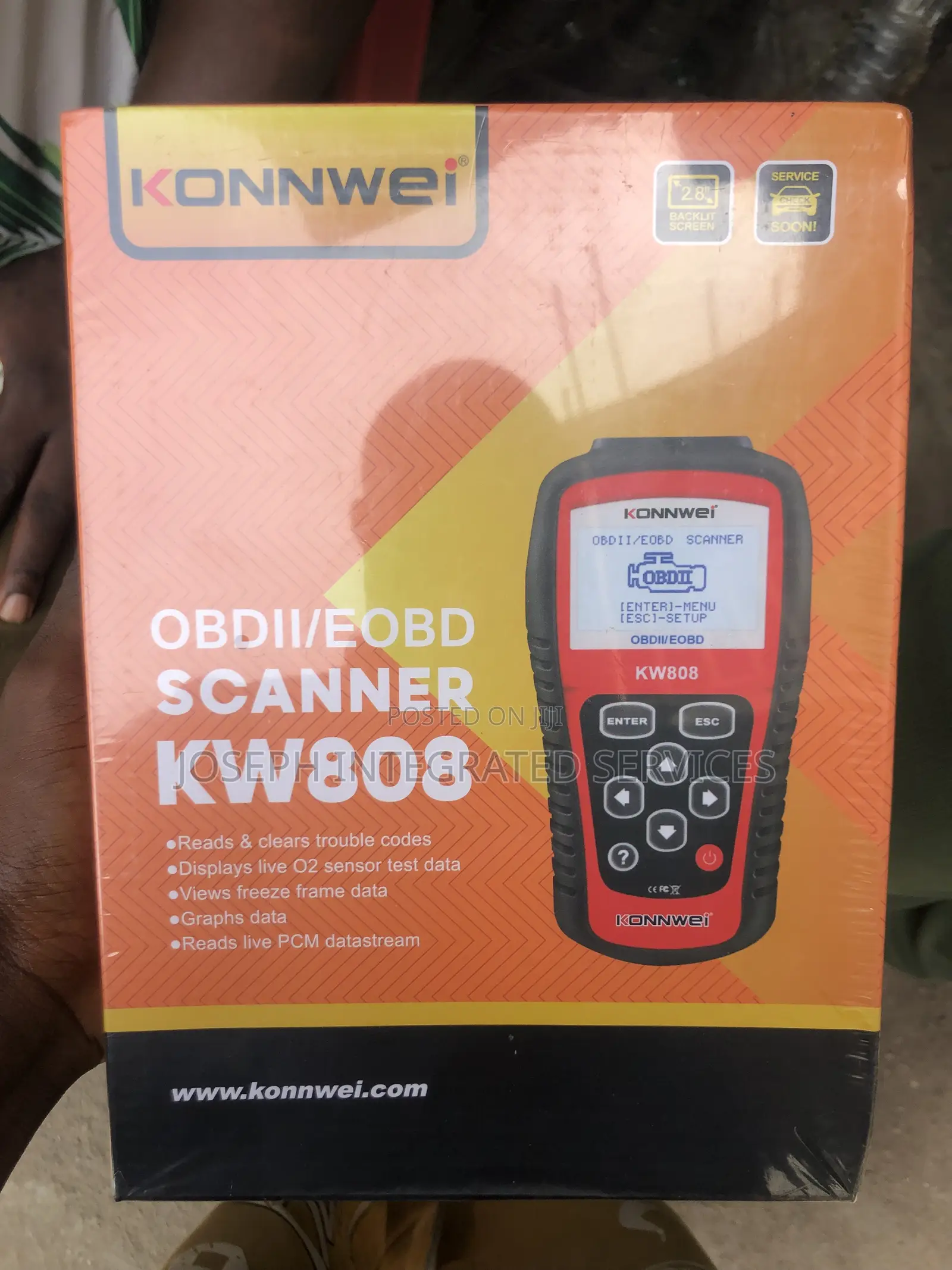 A Konnwei Kw808 Obdii/Eobd Car Diagnostic Scanner