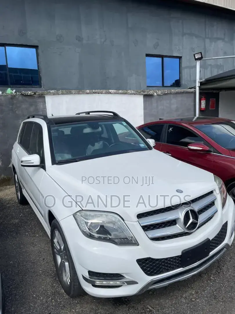 Mercedes-Benz GLK-Class 350 4MATIC 2013 White