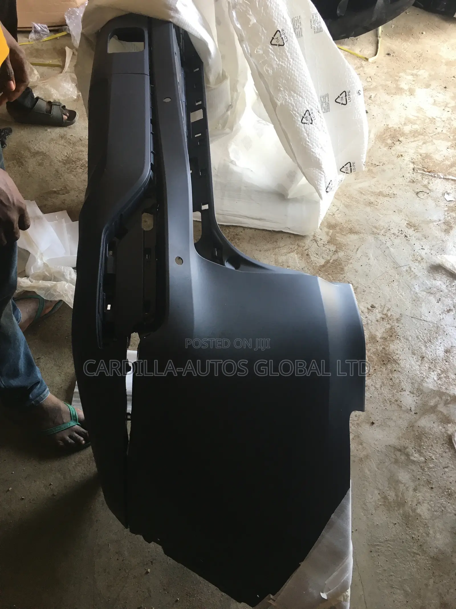 Complete Back Bumper Land Cruiser 2023 Direct