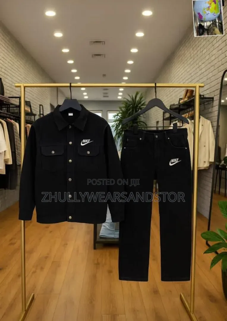 Premium High Quality Luxury Designer Up and Down Jeans Available