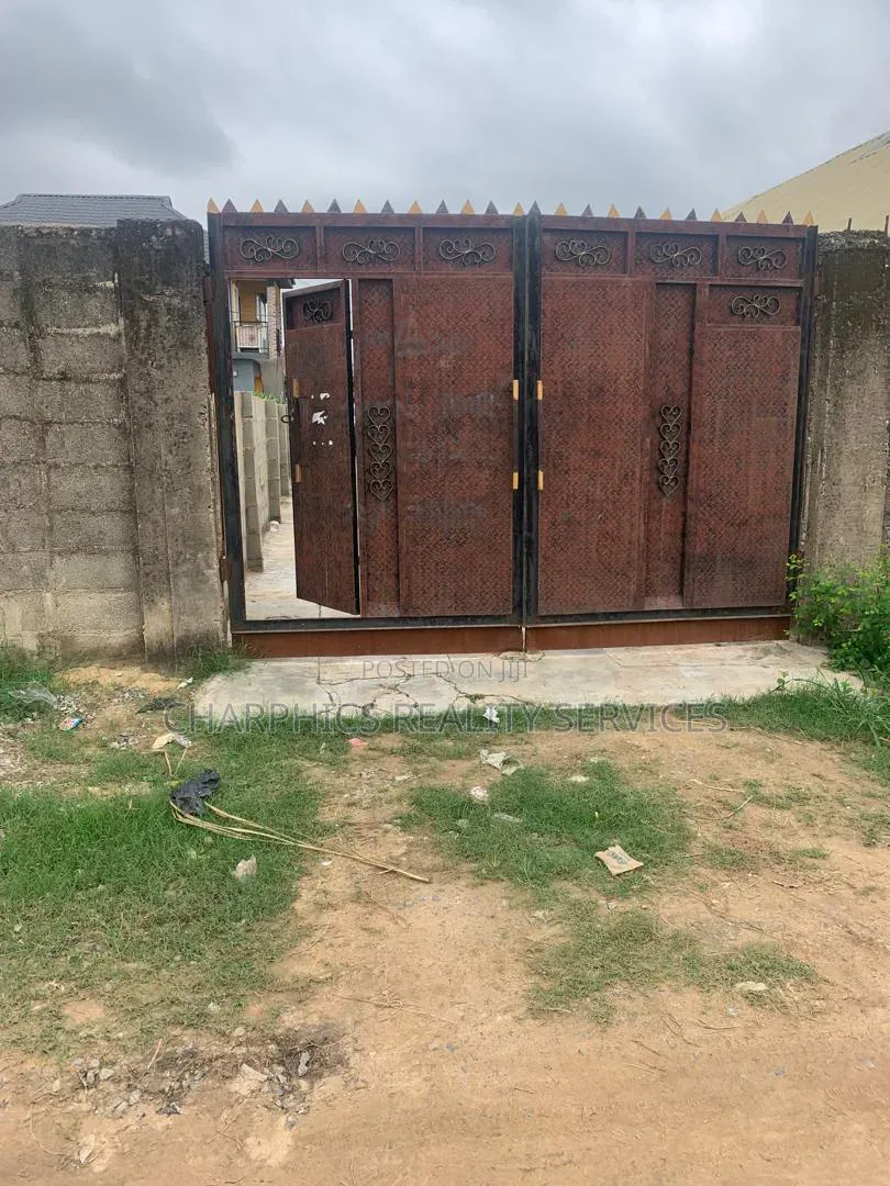 2bdrm Apartment in Ebute for sale