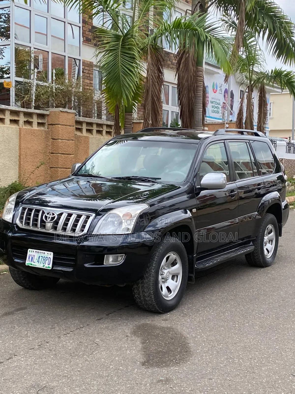 Toyota Land Cruiser Prado 2010 Black