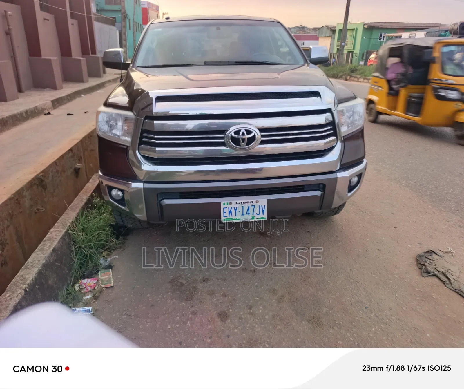 Toyota Tundra Limited 5.7L V8 4x4 Double Cab 6.6 ft. box 145.7 in. 2018 Brown