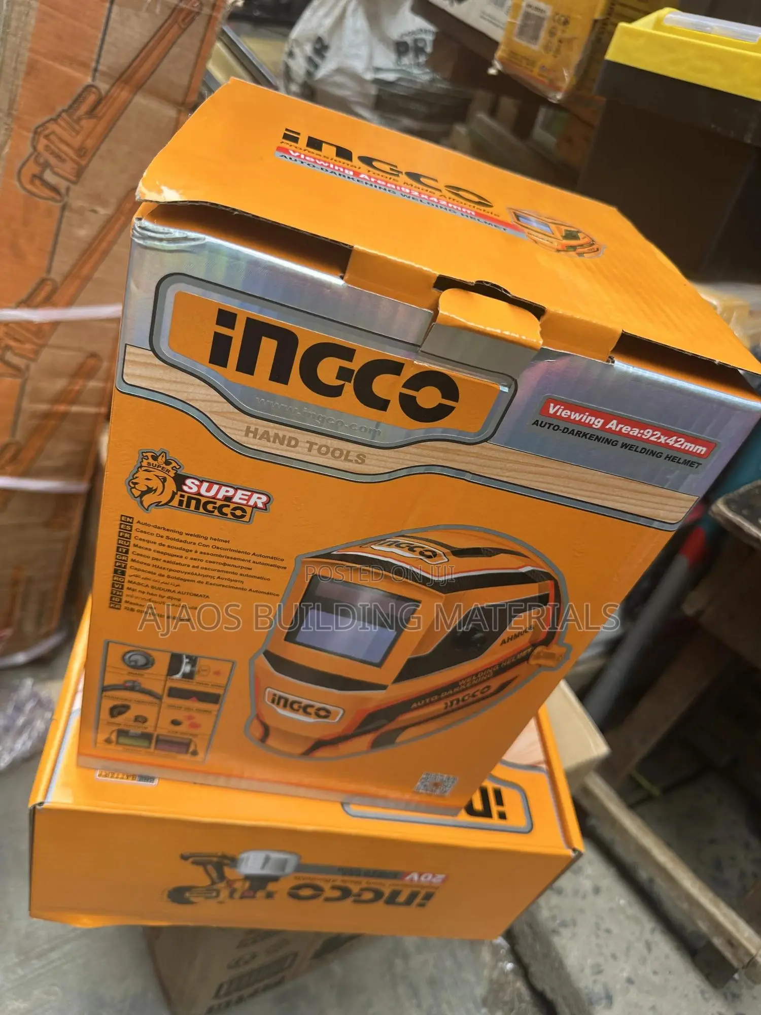 Auto Darkening Welding Helmet ,Viewing Area:92x42mm