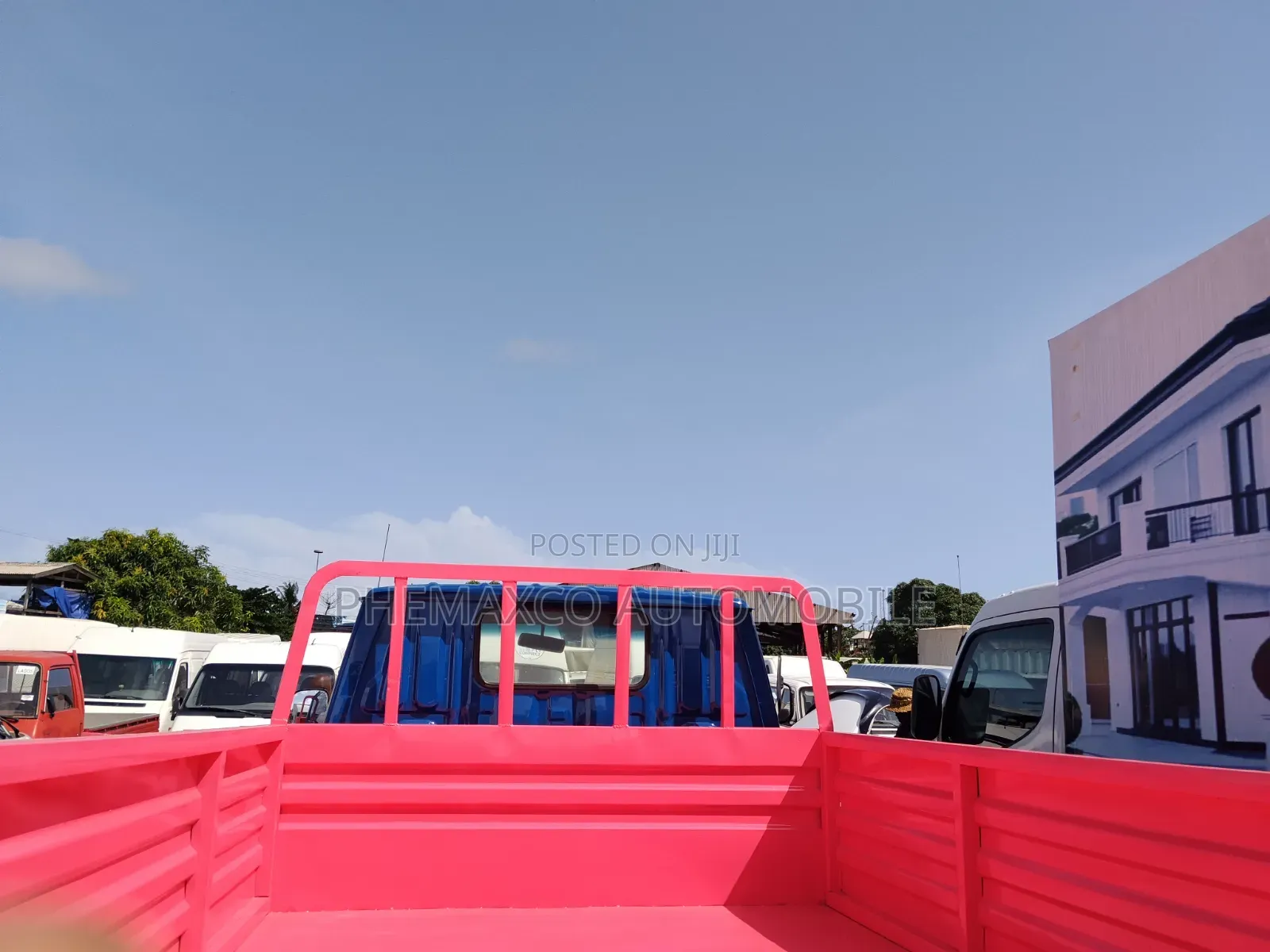 Toyota Dyna300, 11ft Short Frame