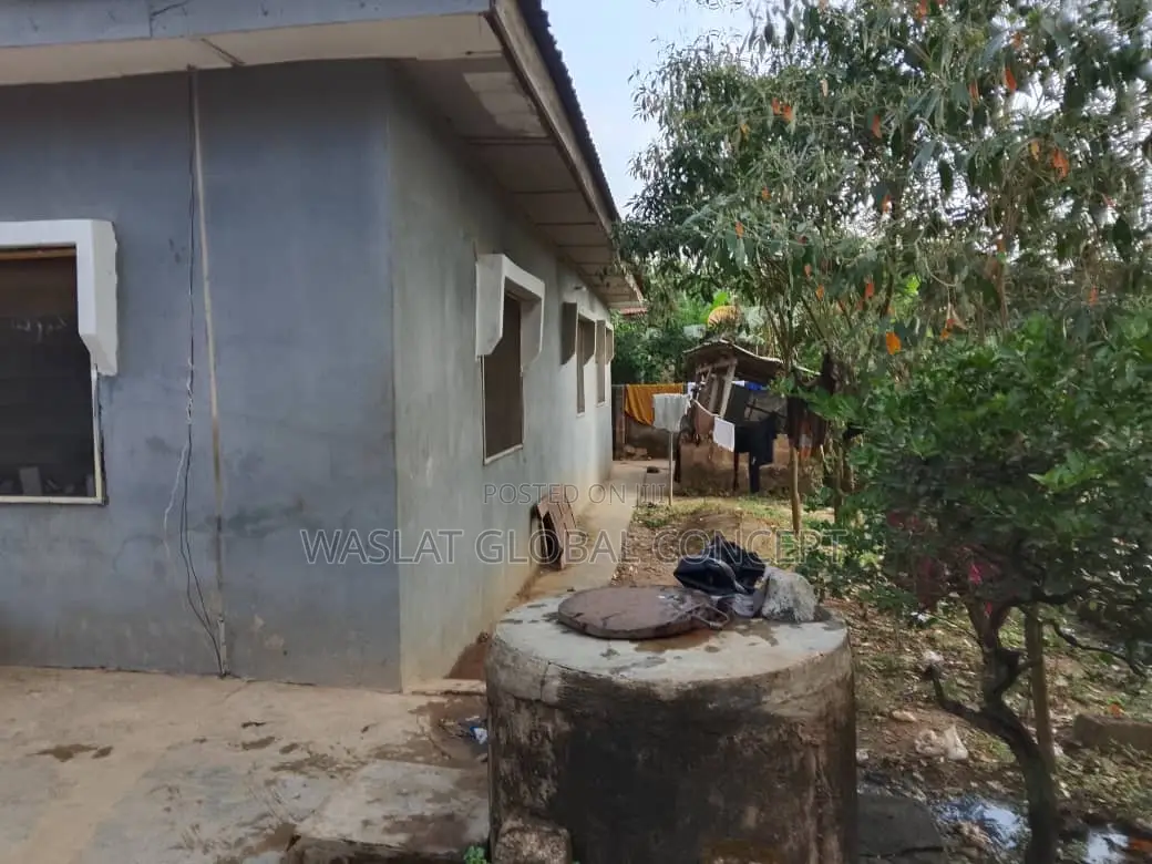 4bdrm Bungalow in Antakiti Estate, Osogbo for sale