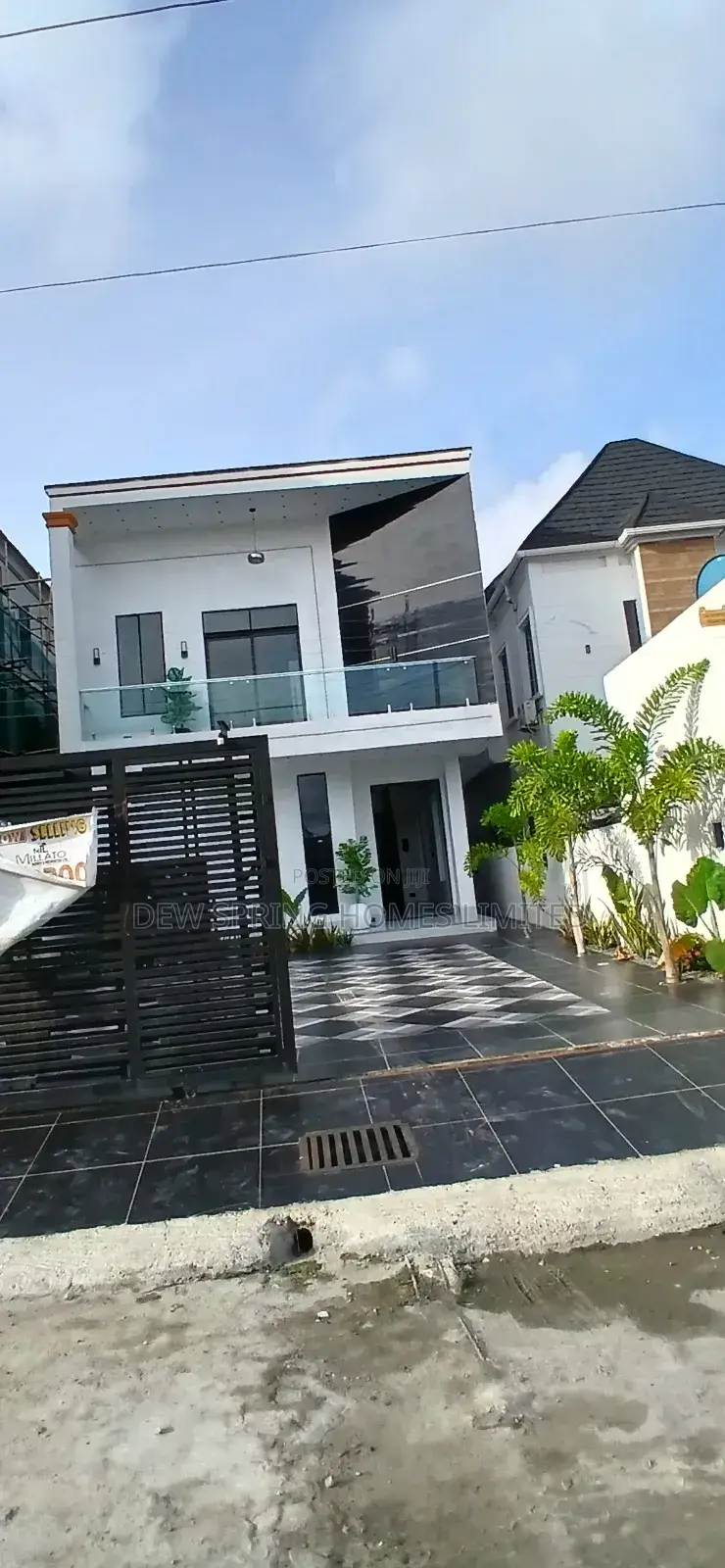 5bdrm Duplex in Ajah for sale