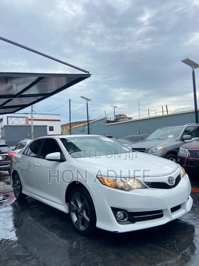 Toyota Camry 2012 White