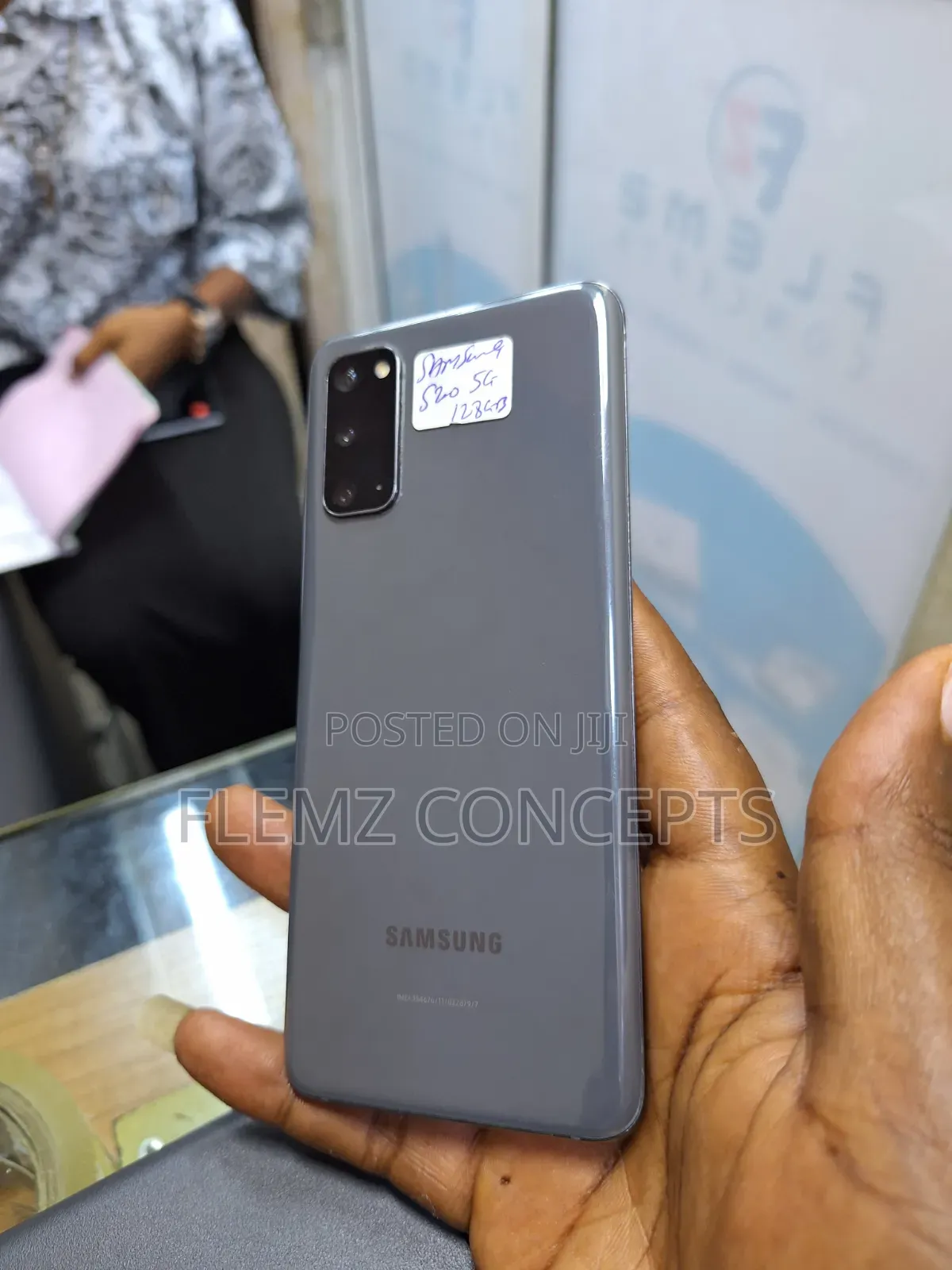 Samsung Galaxy S20 128 GB Gray