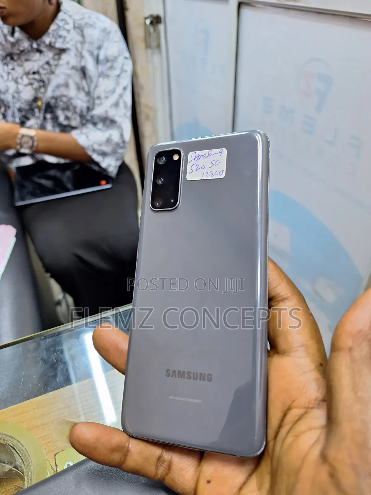 Samsung Galaxy S20 128 GB Gray