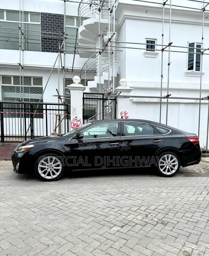 Toyota Avalon 2013 Black