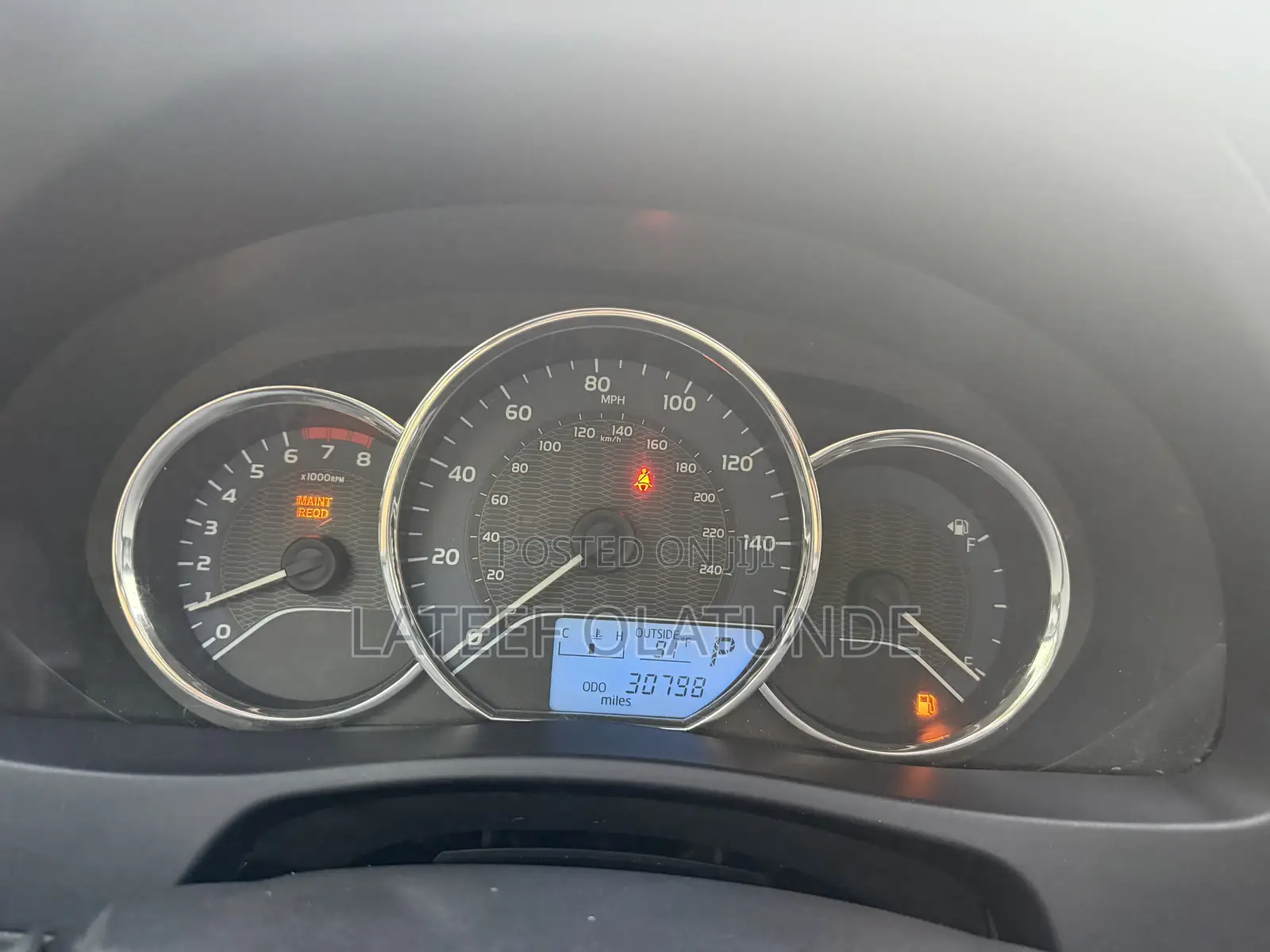Toyota Corolla SE (1.8L 4cyl 6M) 2018 Blue