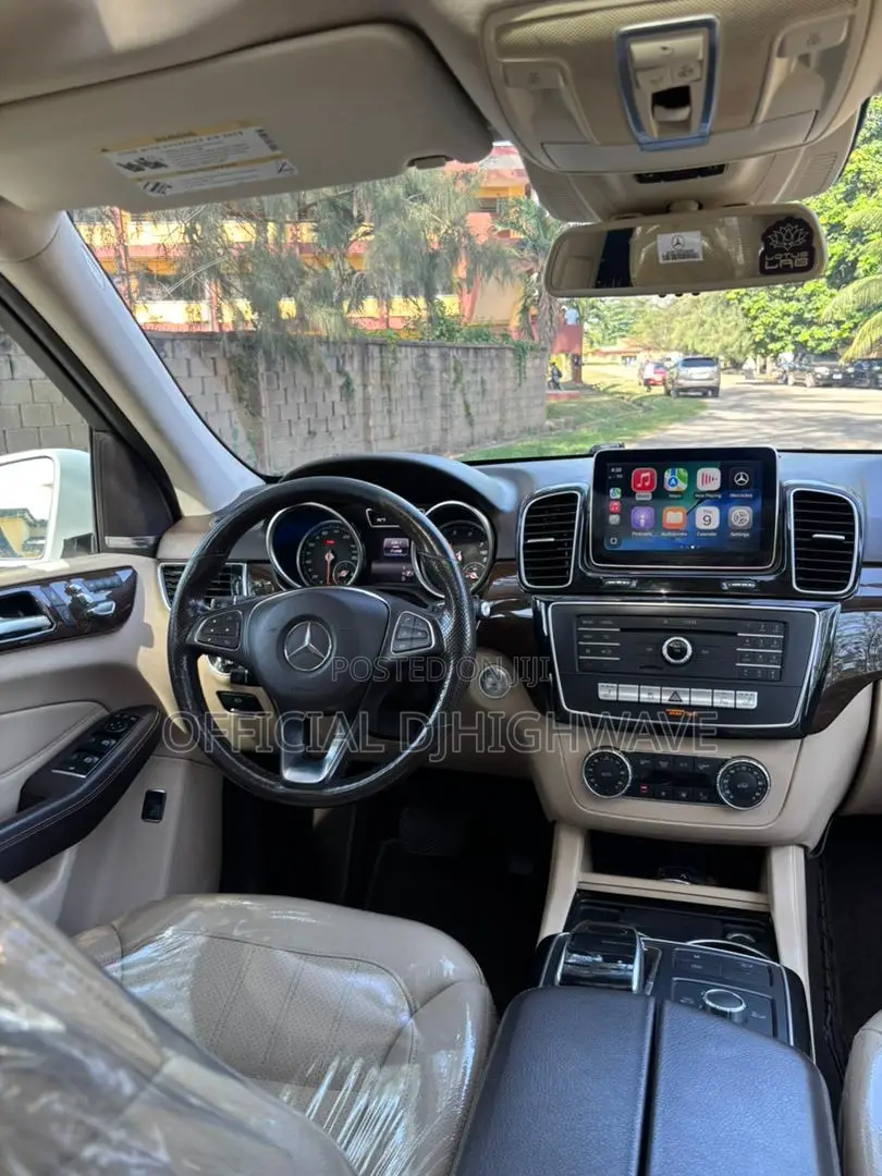 Mercedes-Benz GLE-Class 2016 White