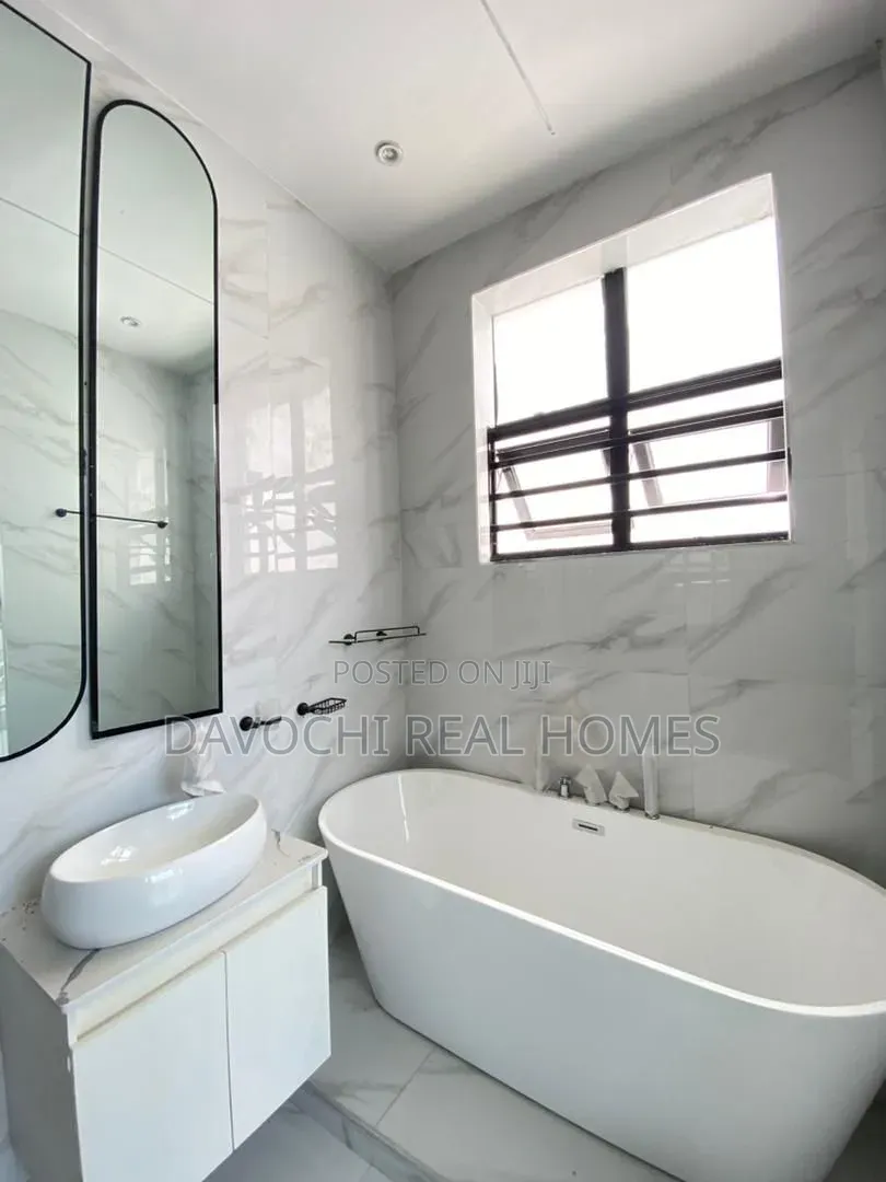 4bdrm Duplex in VGC / Ajah for sale