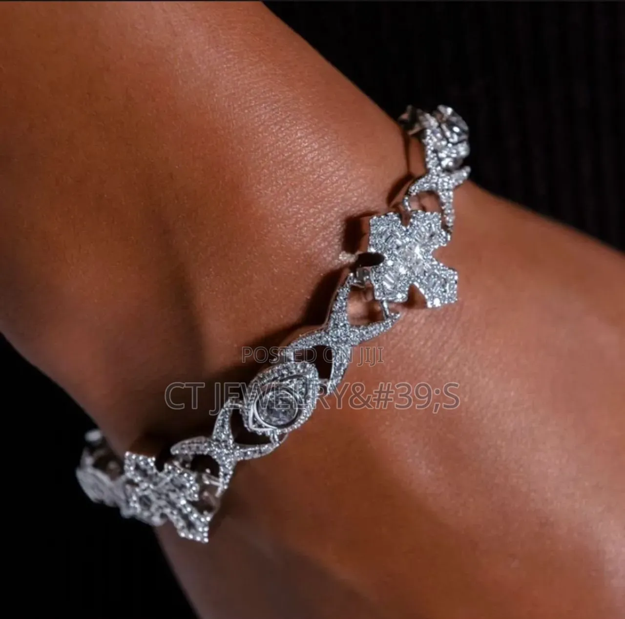 Luxury Tennis Bracelet Silver Tone Stackable Iced Out Cross Link
