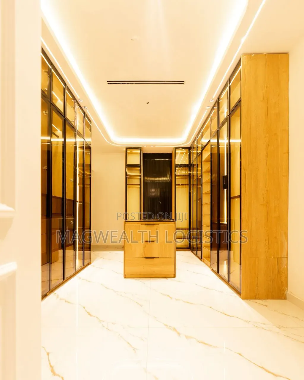 5bdrm Duplex in Apo Resettlement for sale