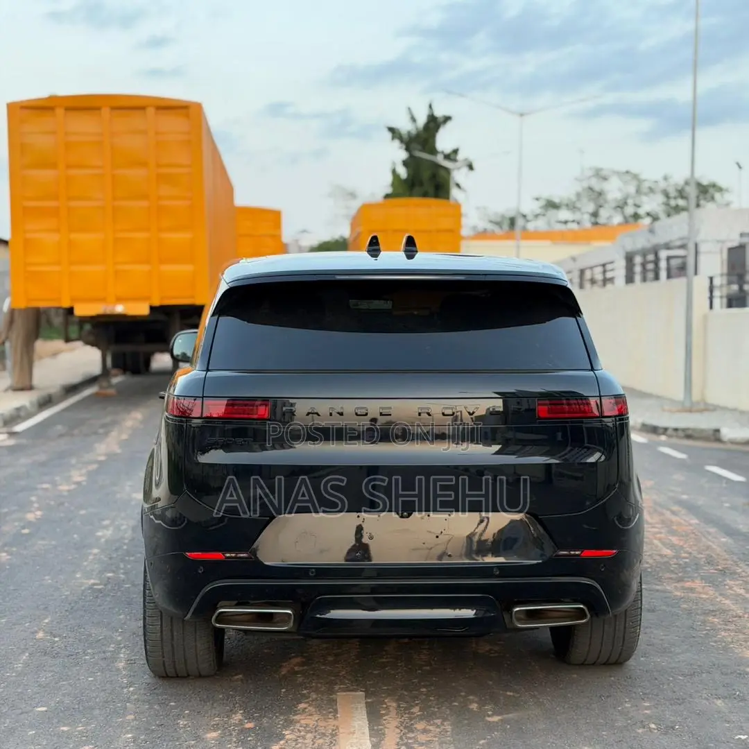Land Rover Range Rover Sport P460 PHEV Dynamic SE 2025 Black