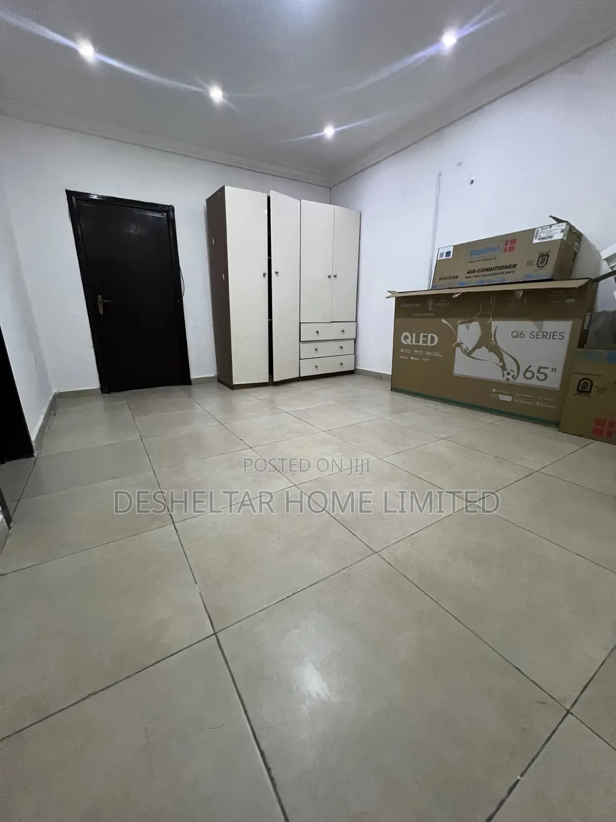 3bdrm Shared Apartment in Tpdc Building, Lekki for rent