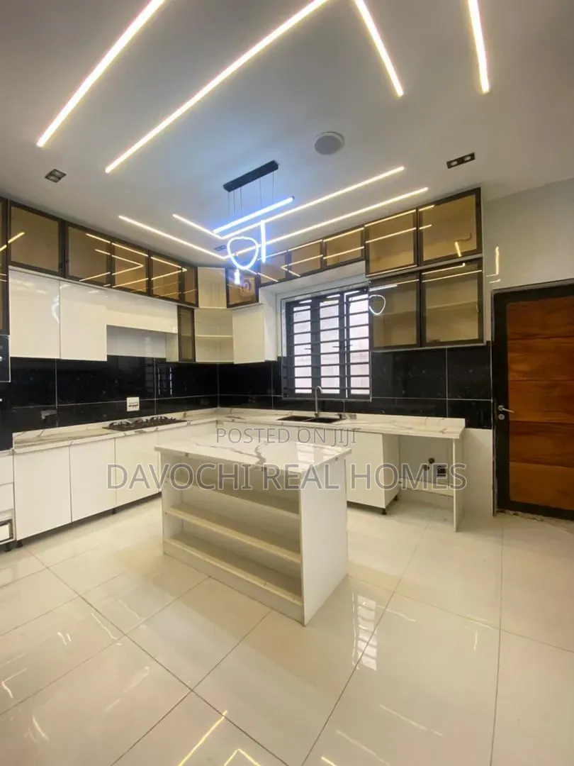 4bdrm Duplex in VGC / Ajah for sale