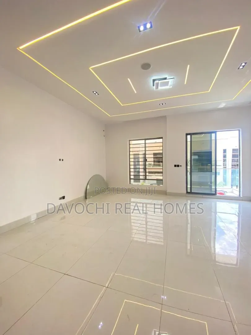4bdrm Duplex in VGC / Ajah for sale