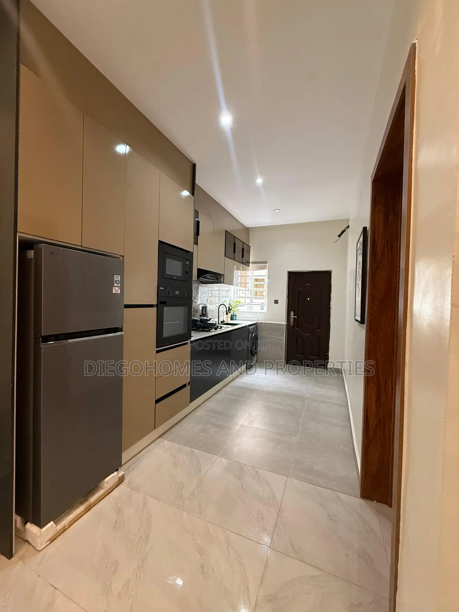 3bdrm Duplex in Eleko for sale