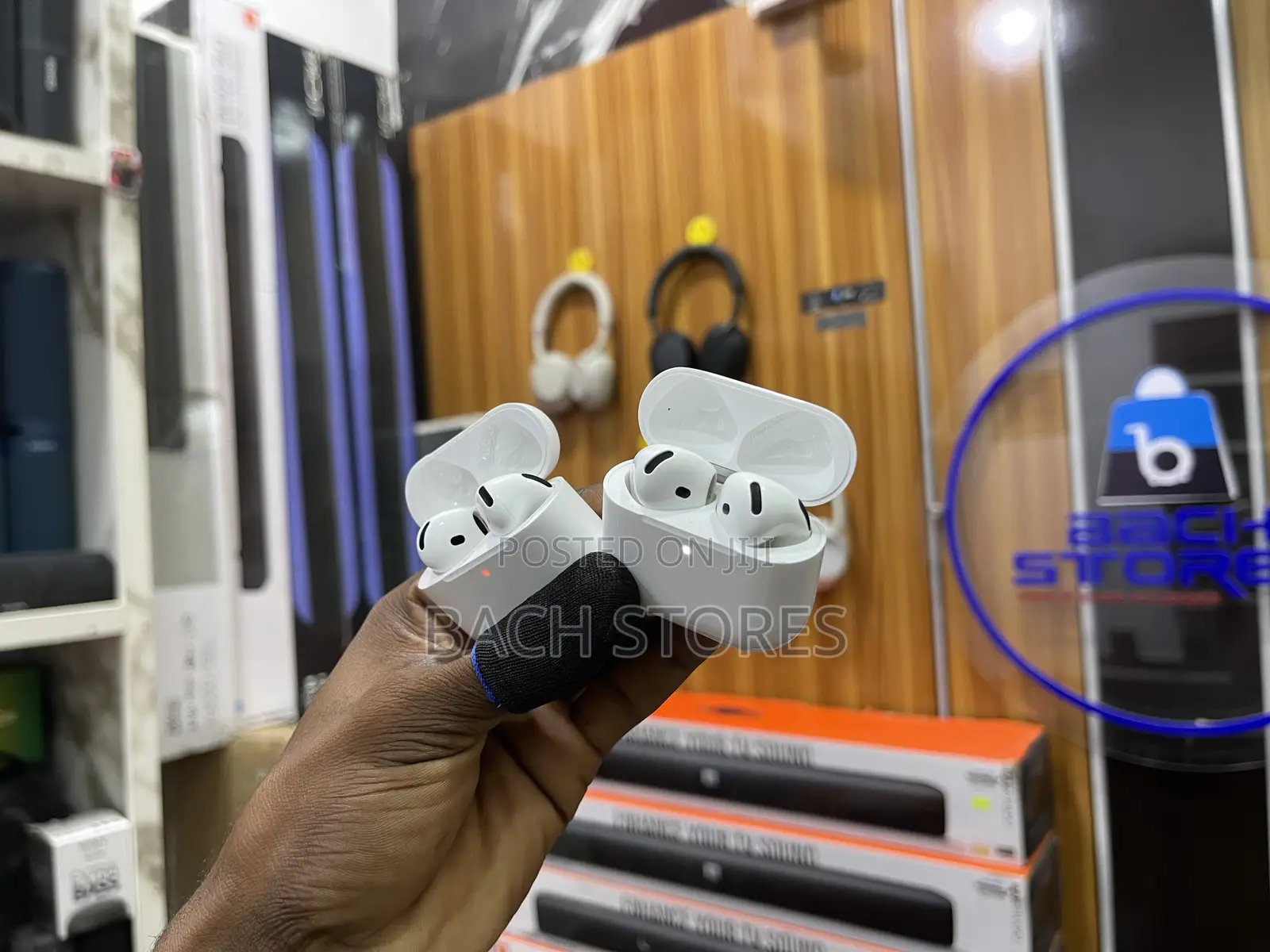 Apple Airpods 4 With Anc
