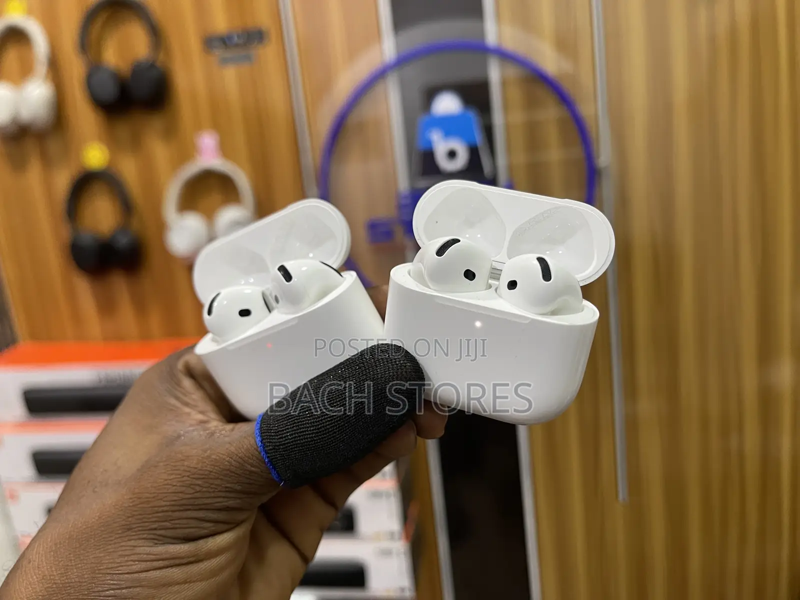 Apple Airpods 4 With Anc