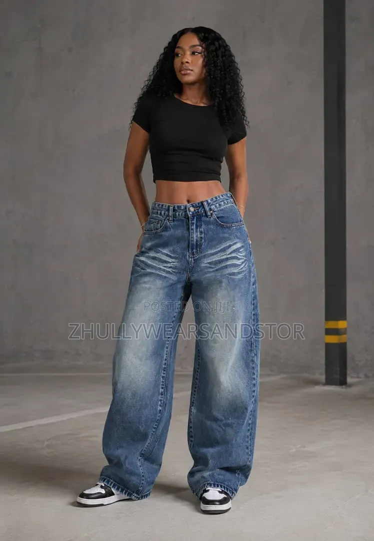 High Quality Luxury Baggy Jeans in Wholesale Bundle and Retail