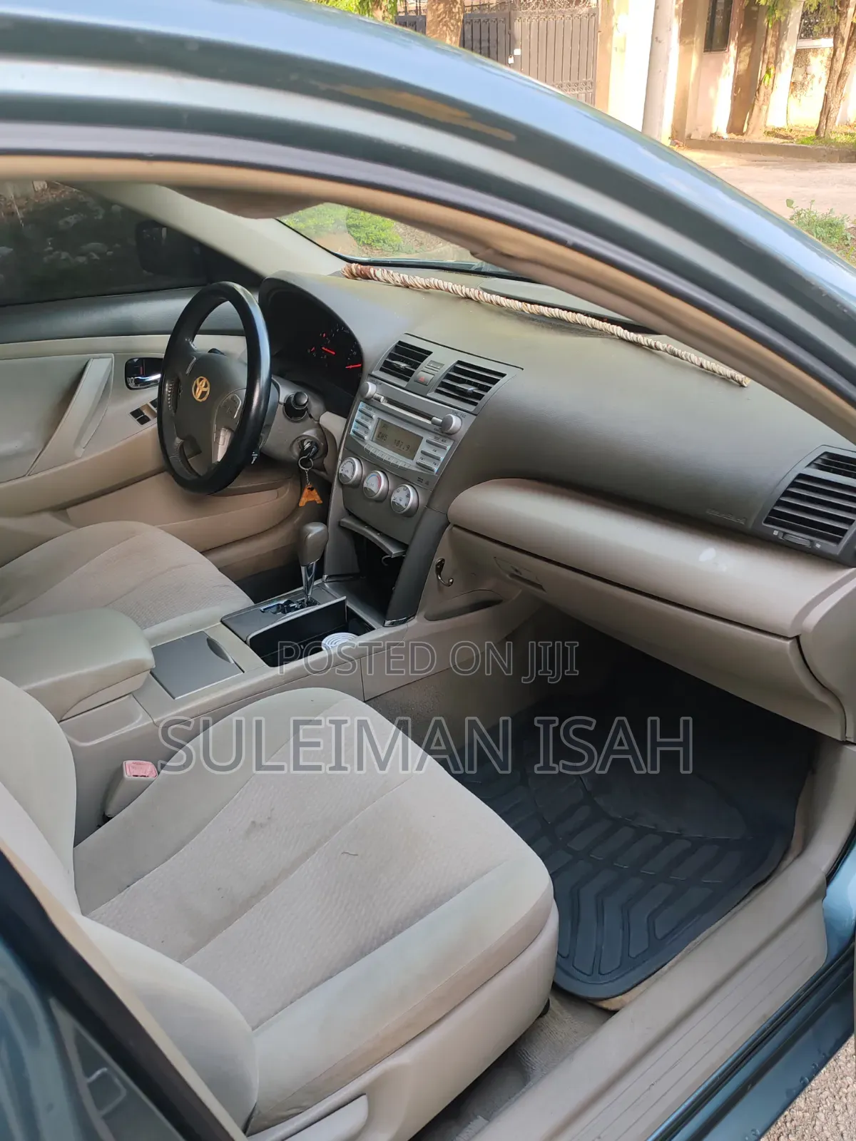 Toyota Camry LE 4dr Sedan (2.5L 4cyl 6AM) 2010 Blue