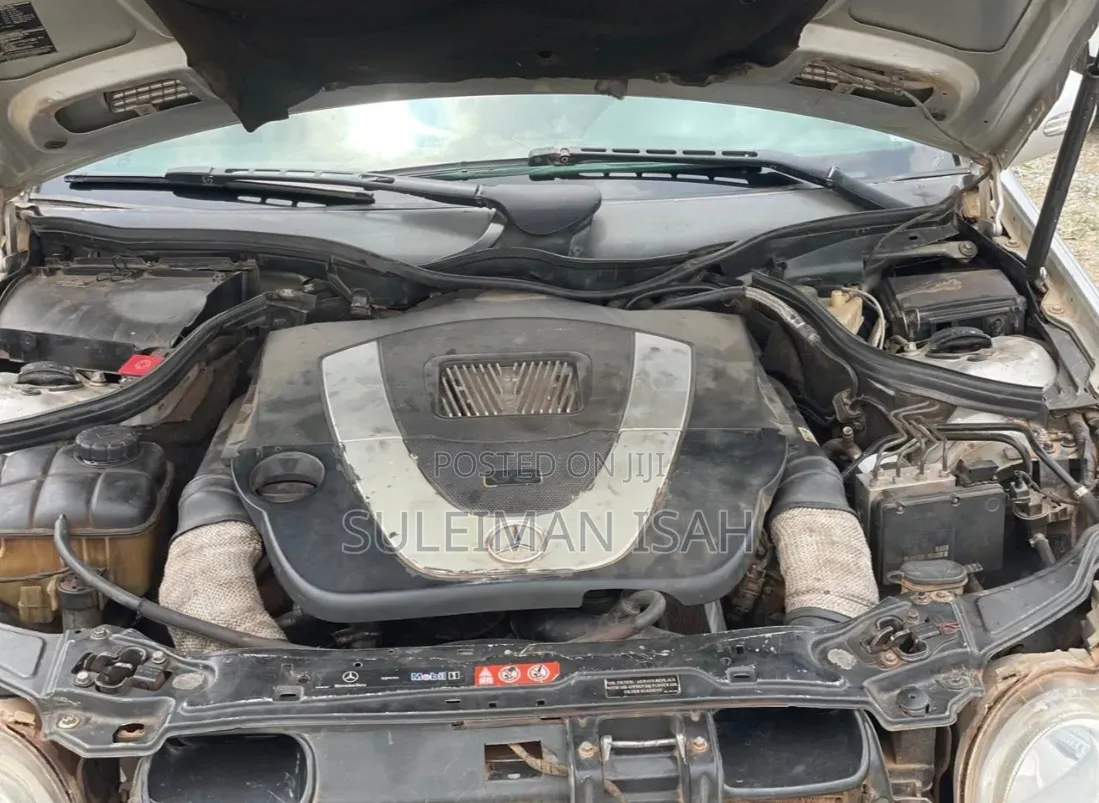 Mercedes-Benz C230 2007 Silver