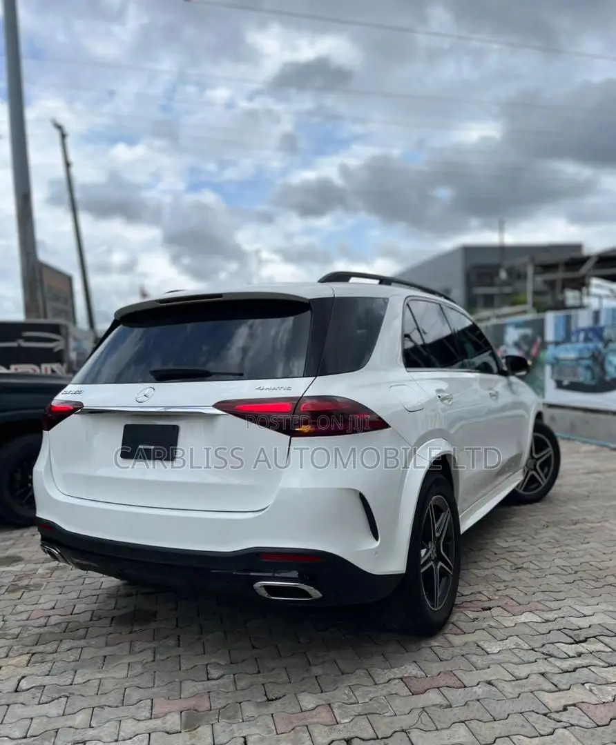 Mercedes-Benz GLE-Class GLE 350 4MATIC AWD 2025 Off white