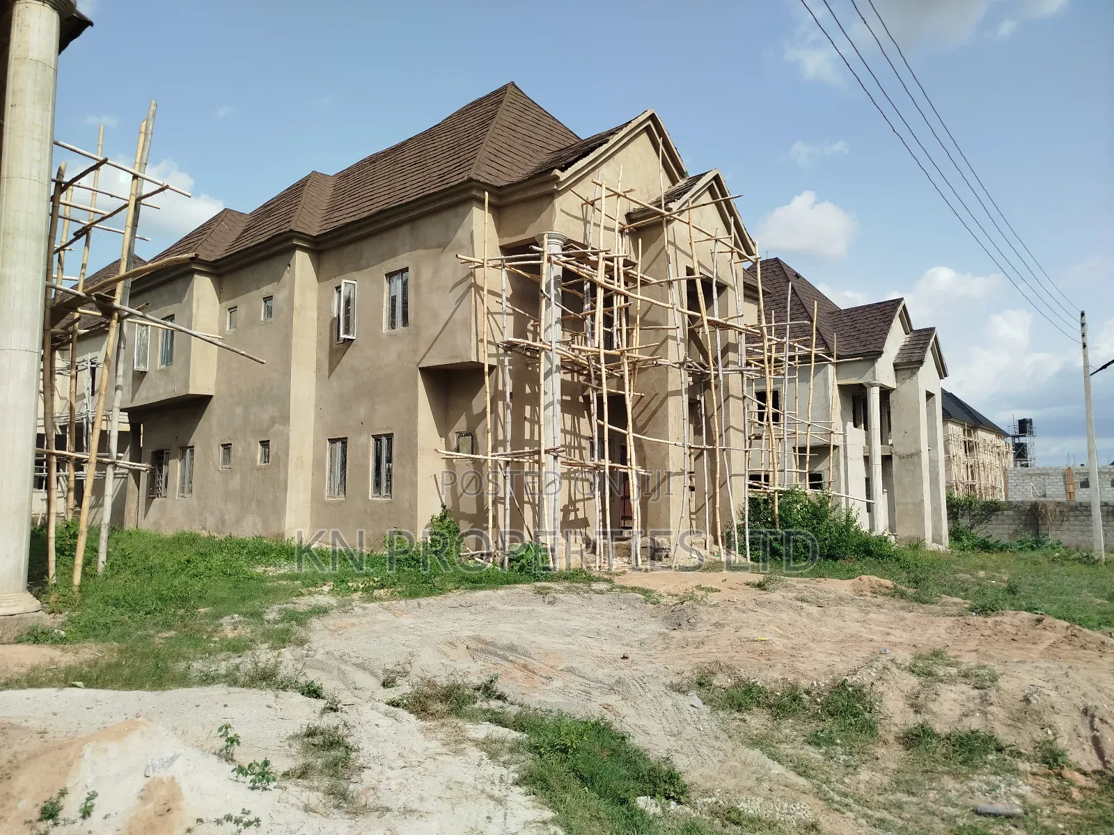 4bdrm Duplex in Lubge, Lugbe District for sale
