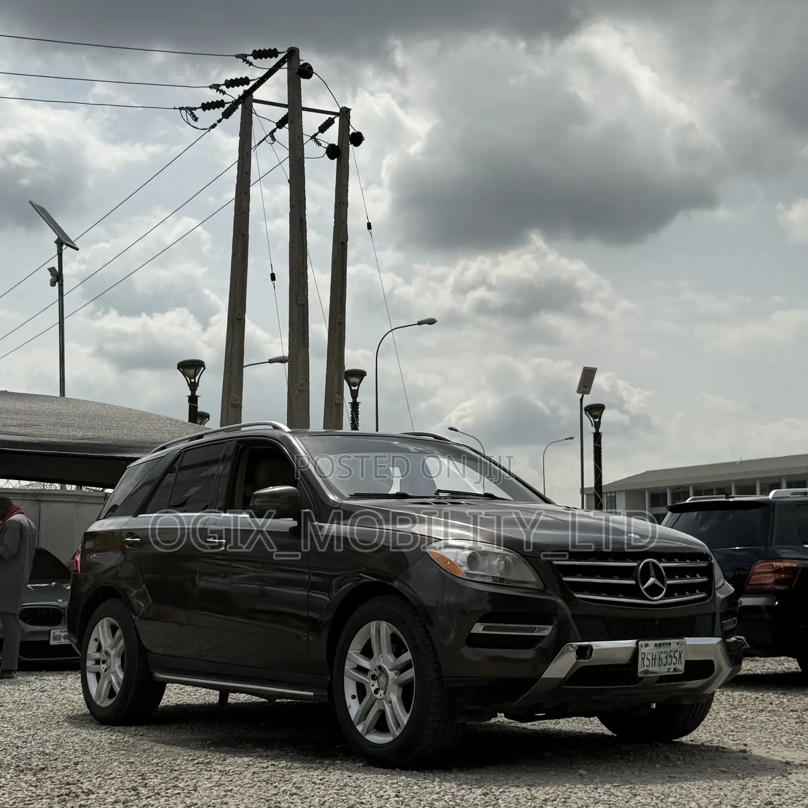 Mercedes-Benz M Class 2014 Brown