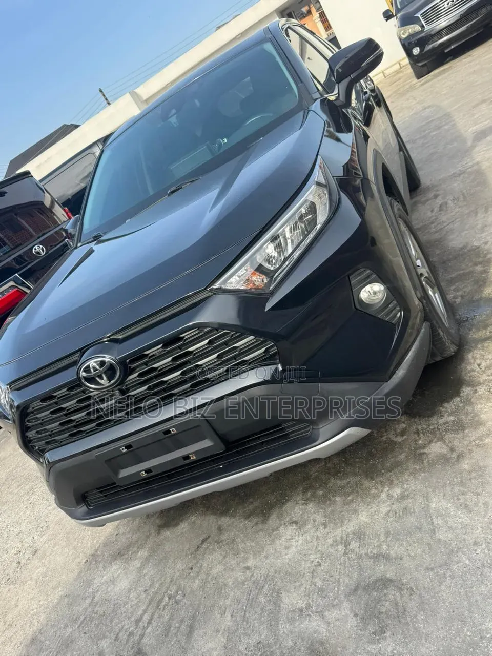 Toyota RAV4 Limited 2021 Black