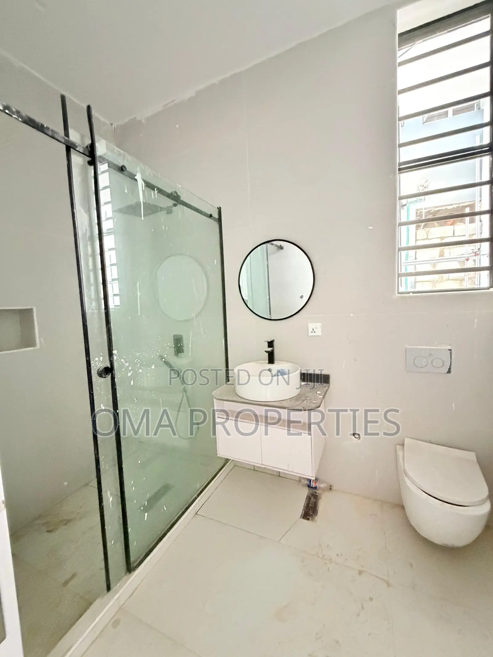 4bdrm House in Adeniyi Jones for sale
