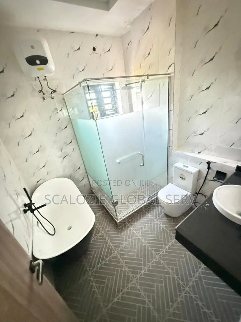 3bdrm Duplex in Shell Cooperative, for sale