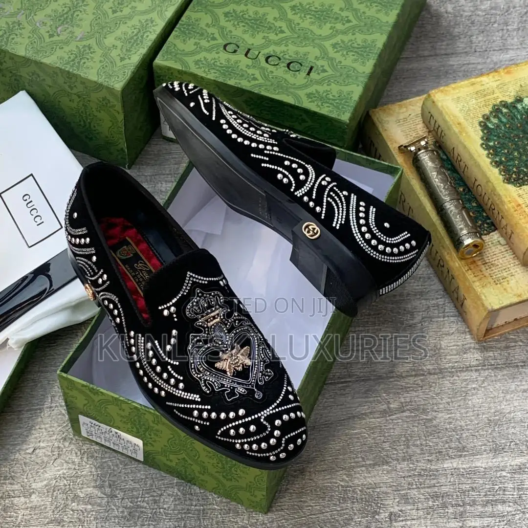 Original Gucci Suede Studs Shoes