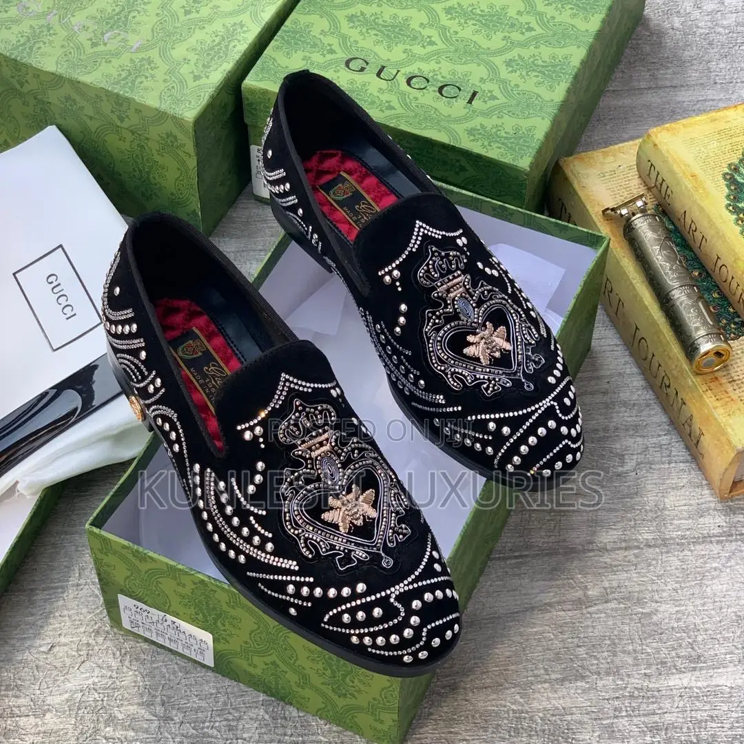 Original Gucci Suede Studs Shoes